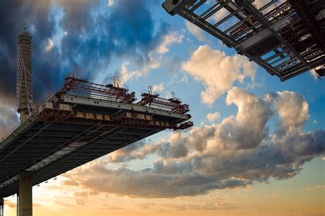 Top 25 US Infrastructure Projects: Ongoing and Planned.